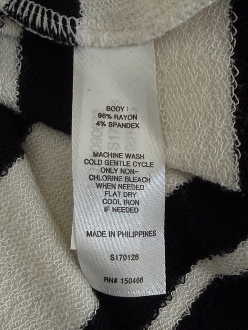 NWT Marketā & Spruce Striped Black & Cream Comfortable Zip-Up Pullover, Large - Picture 10 of 11